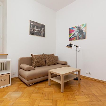 Downtown Studio Apartment By The Park By Noclegi Renters Varsovie Extérieur photo