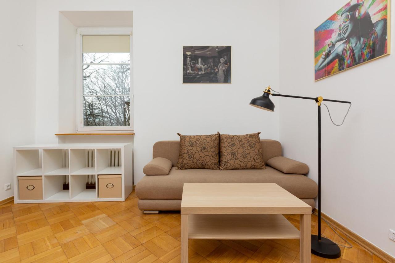 Downtown Studio Apartment By The Park By Noclegi Renters Varsovie Extérieur photo